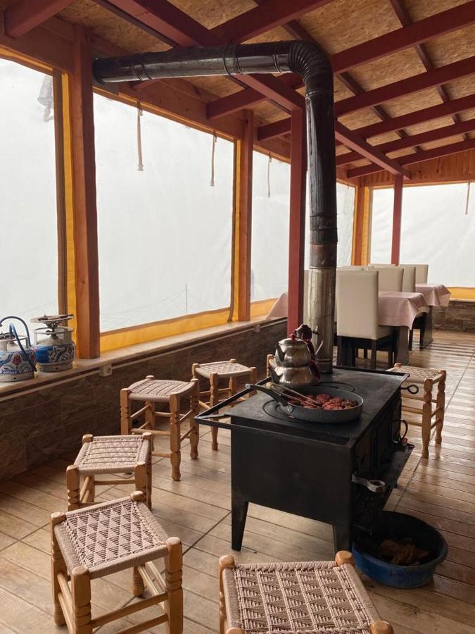 Avusor Mola Cafe Ve Pansiyon Çamlıhemşin Eksteriør billede